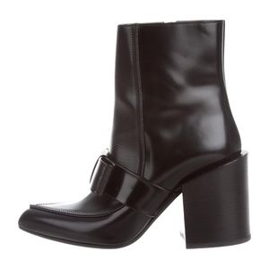 MARNI Leather Pointed-Toe ankle boots SOLD